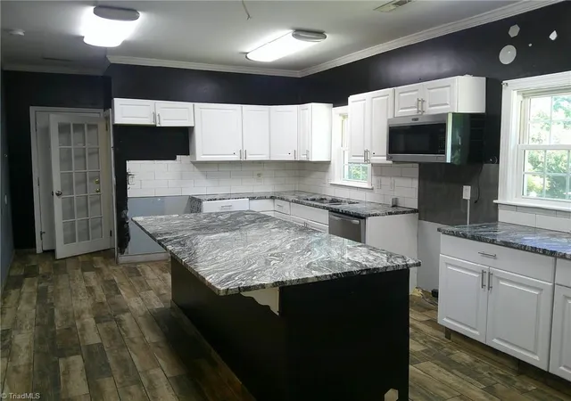 Photo 4 of Sale Pending at 309 Playground Rd, Archdale, NC 27263 | MLS# 1233903 | Listing updated on 2026-09-14