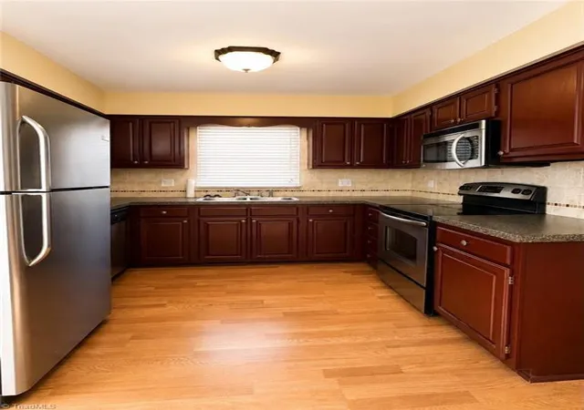 Photo 3 of Single family home for sale at 2308 Leeds Ave, High Point, NC 27265 | MLS# 1225928 | Listing updated on 2026-09-18