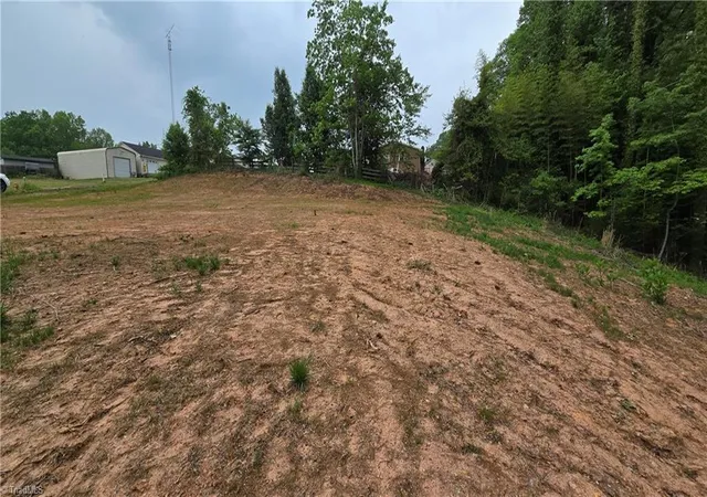 4th image of Lot 28 Meadowlark Rd, Mount Airy, NC 27030 | MLS# 1217592