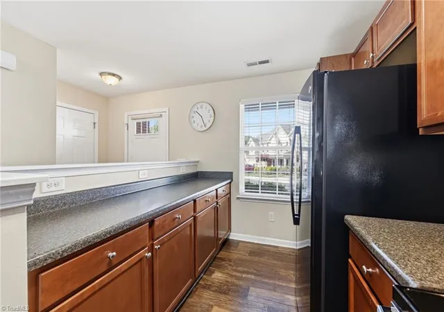 Photo 3 of Single family home for sale at 538 Song Sparrow Ln, Greensboro, NC 27409 | MLS# 1227386 | Listing updated on 2026-07-23