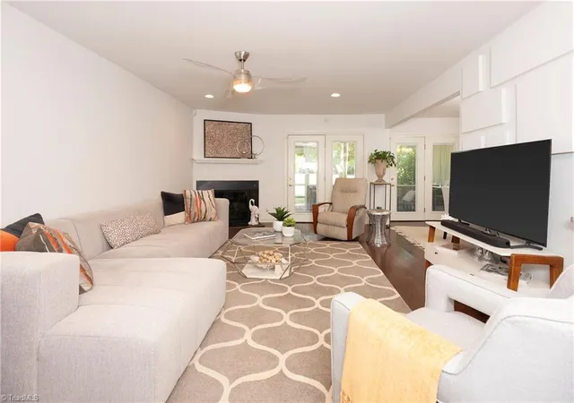 Photo 4 of Sale Pending at 119 Golfview Dr, Advance, NC 27006 | MLS# 1217754 | Listing updated on 2026-09-30