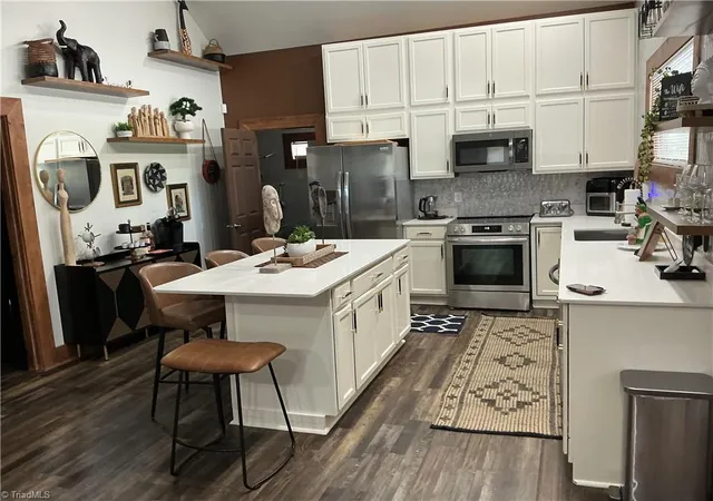 Photo 2 of Single family home for sale at 1813 Martin Luther King Jr Dr, Greensboro, NC 27406 | MLS# 1211033 | Listing updated on 2026-08-11
