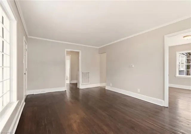 3rd image of 829 W Terrell St, Greensboro, NC 27406 | MLS# 1211023