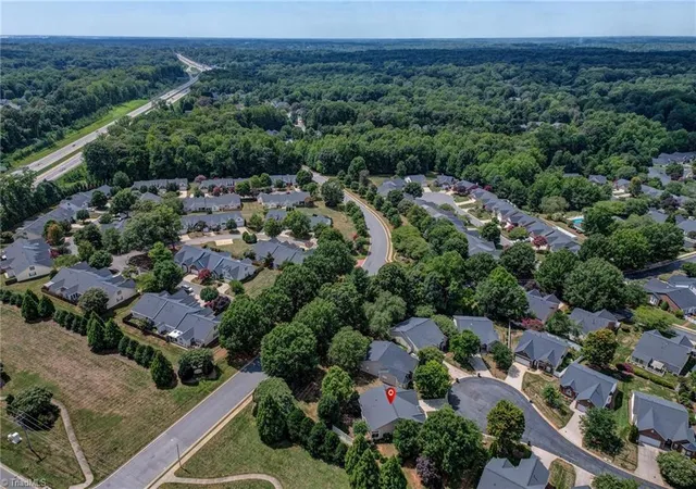 29th image of 4802 Lake Laurel Ct, Greensboro, NC 27455 | MLS# 1232970