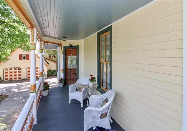Photo 3 of Single family home for sale at 235 Walnut St, Statesville, NC 28677 | MLS# 1141344 | Listing updated on 2026-08-03