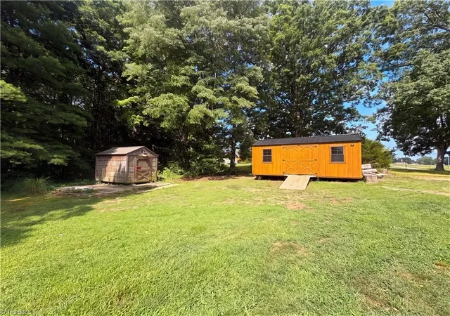 18th image of 5025 Forbush Rd, East Bend, NC 27018 | MLS# 1226247