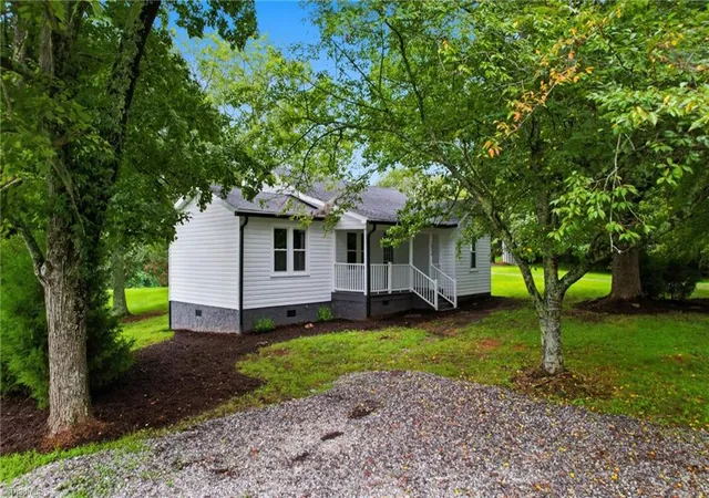 Photo 2 of Single family home for sale at 1074 Mulberry Ml Rd, North Wilkesboro, NC 28659 | MLS# 1230831 | Listing updated on 2026-08-12