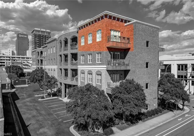 3rd image of 113 N Church St #312, Greensboro, NC 27401 | MLS# 1230076