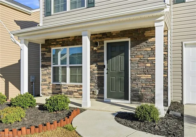 5th image of 640 Joshua Tree Ln, Winston Salem, NC 27127 | MLS# 1231791