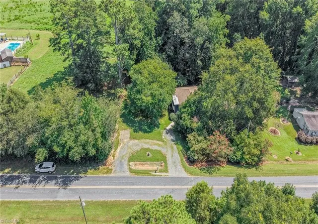 3rd image of 1738 Kivett Council Rd, Liberty, NC 27298 | MLS# 1233166