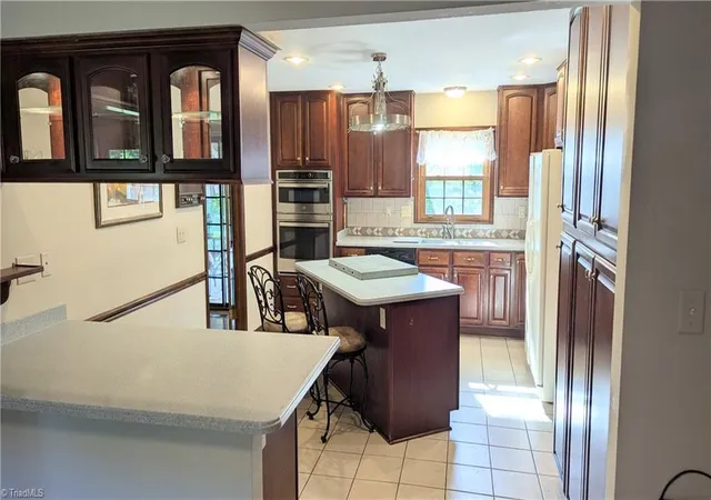 Photo 3 of Sale Pending at 3418 Huffines Dr, Burlington, NC 27217 | MLS# 1219786 | Listing updated on 2026-08-19