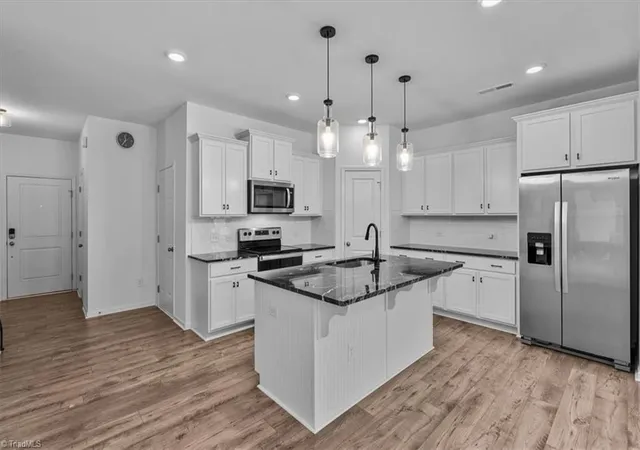 Photo 4 of Single family home for sale at 221 Latrobe Ln, Greensboro, NC 27455 | MLS# 1224747 | Listing updated on 2026-09-14