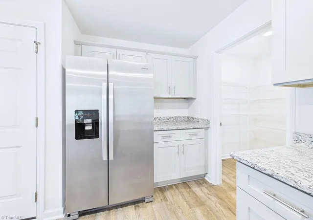 Photo 3 of Single family home for sale at 1547 Hamilton Hills Dr, Greensboro, NC 27406 | MLS# 1233786 | Listing updated on 2026-08-28