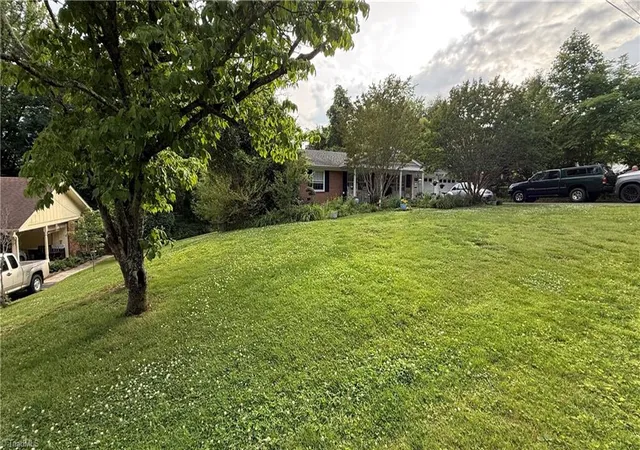 1st image of 163 Florida Ave, Mount Airy, NC 27030 | MLS# 1222246