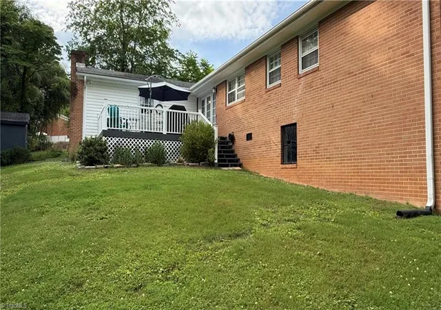 4th image of 163 Florida Ave, Mount Airy, NC 27030 | MLS# 1222246