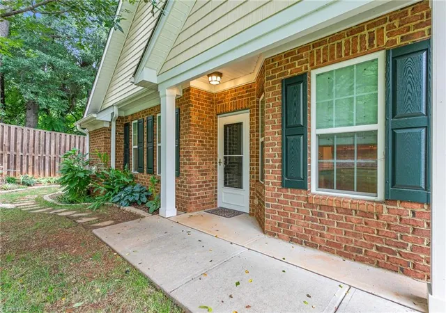 Photo 3 of Single family home for sale at 114 Starling St, Mebane, NC 27302 | MLS# 1229528 | Listing updated on 2026-10-20