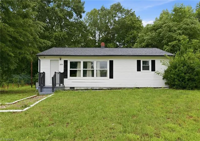 Homes for sale in Eden, NC | 539 Piney Fork Church Rd, Eden, NC 27288 | MLS# 1225369