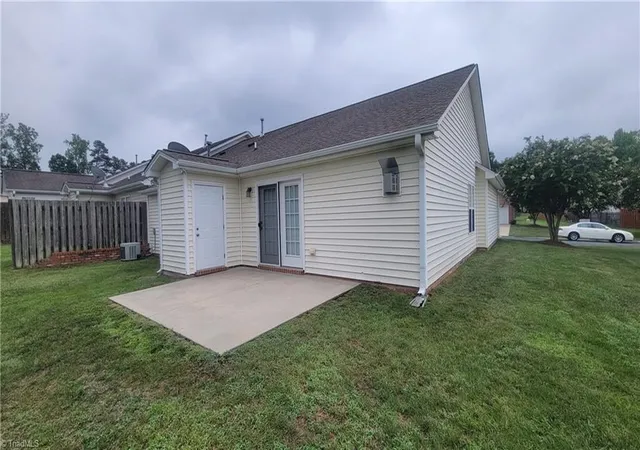 2nd image of 1337 Coppergate Trl, Burlington, NC 27215 | MLS# 1228963