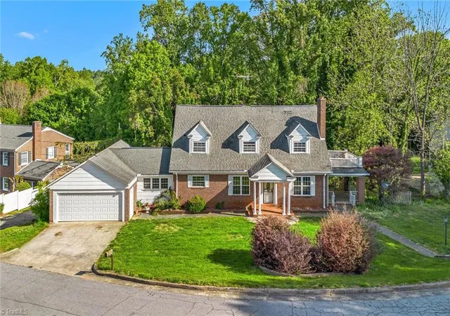Homes for sale in North Wilkesboro, NC | 112 Pilson St, North Wilkesboro, NC 28659 | MLS# 1218745