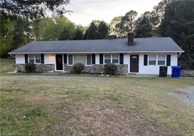 Homes for sale in Pfafftown, NC | 3972 Transou Rd, Pfafftown, NC 27040 | MLS# 1216145