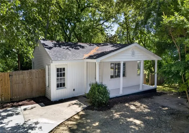 3rd image of 1005 Rucker St, Greensboro, NC 27407 | MLS# 1222492