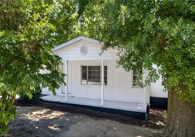 4th image of 1005 Rucker St, Greensboro, NC 27407 | MLS# 1222492