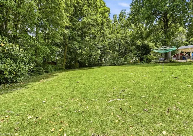 50th image of 5700 Northlake Dr, Greensboro, NC 27410 | MLS# 1225805