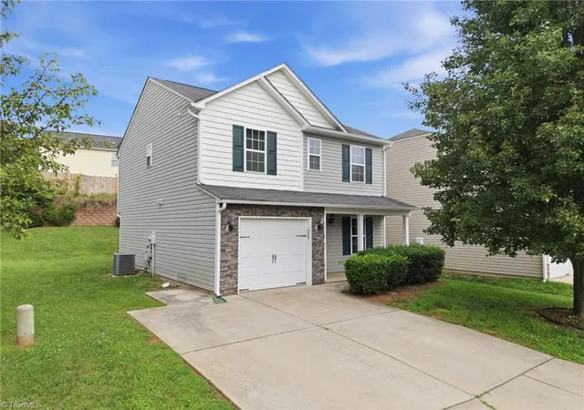 Photo 1 of Sale Pending at 1475 Worchester St, Kernersville, NC 27284 | MLS# 1228638 | Listing updated on 2026-09-13