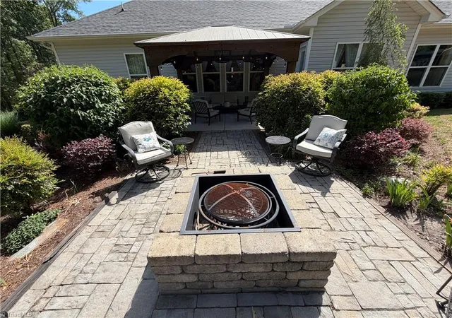 Photo 3 of Single family home for sale at 1982 Wheeler Brg Rd, Burlington, NC 27215 | MLS# 1218326 | Listing updated on 2026-07-29