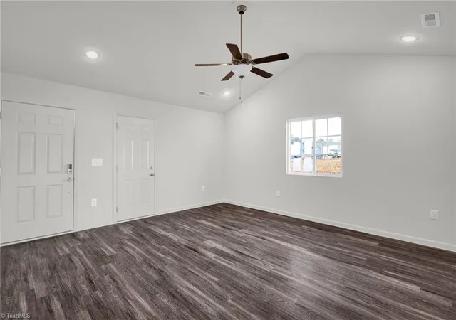 Photo 4 of Sale Pending at 3633 Foxton Dr, Winston Salem, NC 27105 | MLS# 1227325 | Listing updated on 2026-08-03