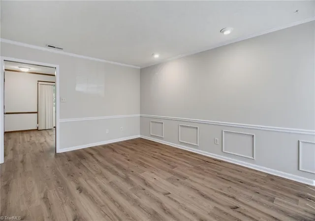 2nd image of 5351 Summit Heights Dr, Winston Salem, NC 27104 | MLS# 1231431