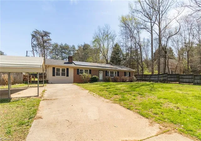 Homes for sale in Walnut Cove, NC | 8225 Easley Rd, Walnut Cove, NC 27052 | MLS# 1212818