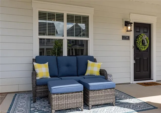 Photo 3 of Single family home for sale at 1728 Eastover Dr, Kernersville, NC 27284 | MLS# 1227478 | Listing updated on 2026-09-12