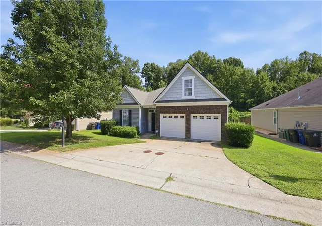 Photo 3 of Single family home for sale at 5076 Brian Center Ln, Winston Salem, NC 27106 | MLS# 1233337 | Listing updated on 2026-09-09
