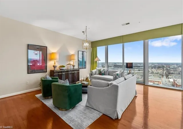 5th image of 201 Elm St #1205, Greensboro, NC 27401 | MLS# 1217269
