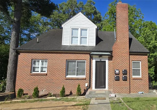 Photo 1 of Sale Pending at 2912 Woodleigh St, Winston Salem, NC 27127 | MLS# 1228318 | Listing updated on 2026-09-05