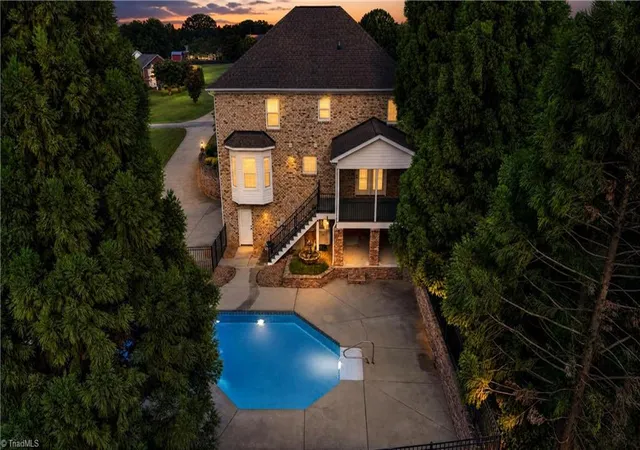 Photo 2 of Single family home for sale at 121 Reich Farm Ct, Lexington, NC 27295 | MLS# 1233969 | Listing updated on 2026-09-05