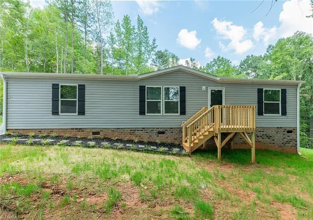 Photo 1 of Manufactured home for sale at 2746 Sowers Rd, Linwood, NC 27299 | MLS# 1230790 | Listing updated on 2026-09-11