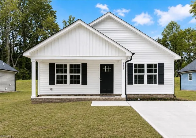 Photo 1 of Sale Pending at 1133 Kenly St, Salisbury, NC 28144 | MLS# 1229717 | Listing updated on 2026-09-11