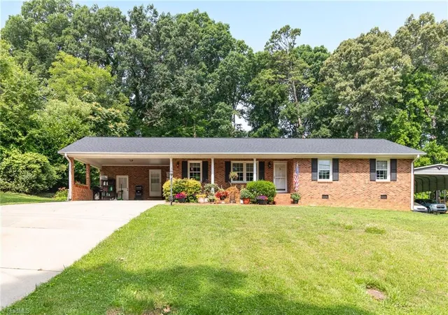 1st image of 1019 Ingram Dr, Asheboro, NC 27203 | MLS# 1226309