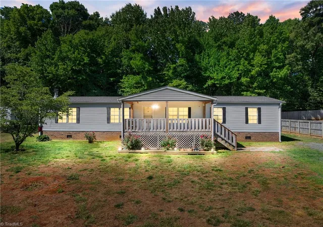 Homes for sale in Thomasville, NC | 199 Sable Ln, Thomasville, NC 27360 | MLS# 1224422