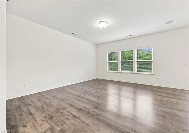 Photo 3 of Single family home for sale at 1843 Gatehouse View Dr, Winston Salem, NC 27127 | MLS# 1229341 | Listing updated on 2026-09-22