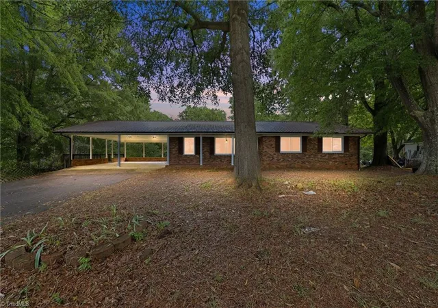 Photo 1 of Single family home for sale at 1078 River Rd, Stoneville, NC 27048 | MLS# 1227312 | Listing updated on 2026-10-06
