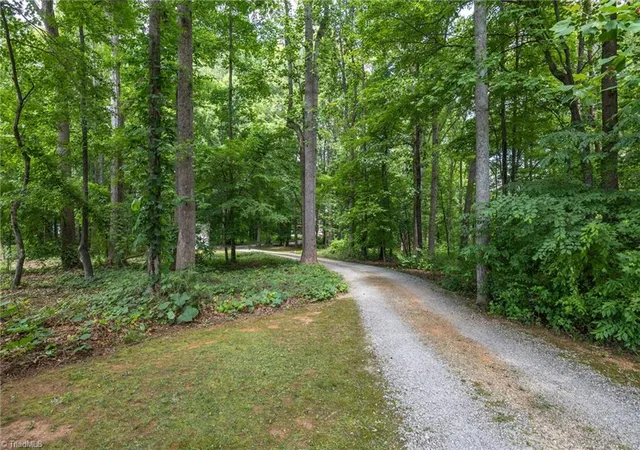 Photo 3 of Sale Pending at 2800 Spencers Grv Rd, Browns Summit, NC 27214 | MLS# 1226421 | Listing updated on 2026-09-14