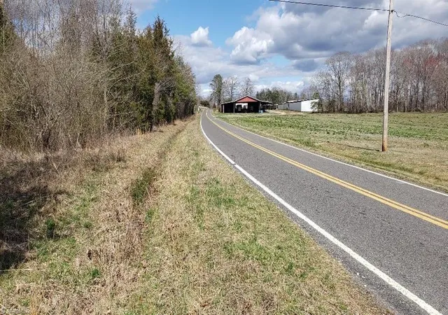 5th image of 861 Calahaln Rd, Mocksville, NC 27028 | MLS# 1223613