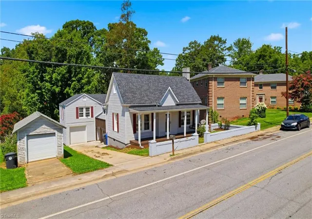 Photo 1 of Single family home for sale at 1115 Trogdon St, North Wilkesboro, NC 28659 | MLS# 1230908 | Listing updated on 2026-08-17
