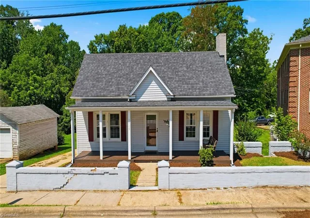 Photo 2 of Single family home for sale at 1115 Trogdon St, North Wilkesboro, NC 28659 | MLS# 1230908 | Listing updated on 2026-08-17