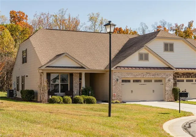 4th image of 3606 Sainsbury Ln, Greensboro, NC 27409 | MLS# 1201782