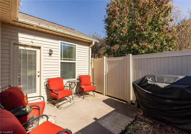 5th image of 3606 Sainsbury Ln, Greensboro, NC 27409 | MLS# 1201782