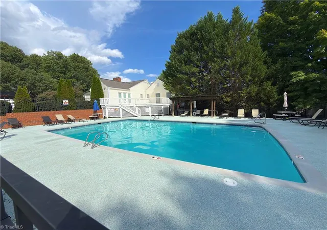 50th image of 2228 King George Ct, Winston Salem, NC 27103 | MLS# 1231418
